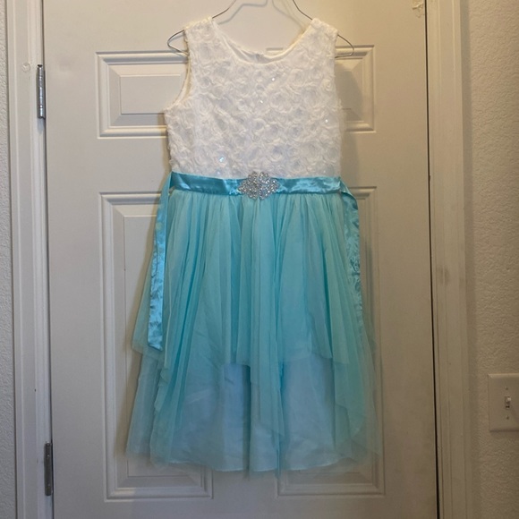 Girls dress - Picture 1 of 2